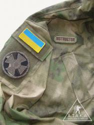 Панели velcro позволяют закреплять любые идентификаторы